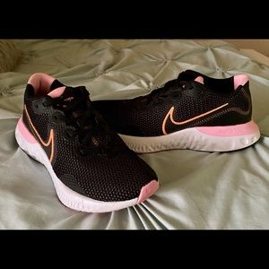 Nike Renew Run Running Shoe - Women’s